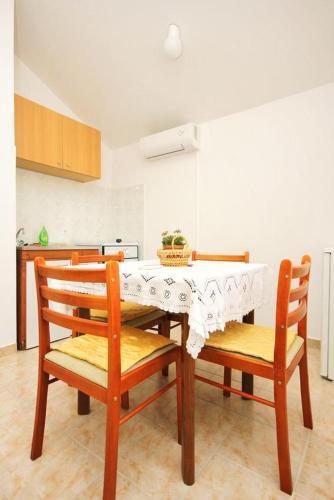 Apartment Zrnovska Banja 154c