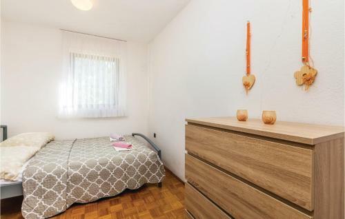 Two-bedroom Holiday Home In Muraj
