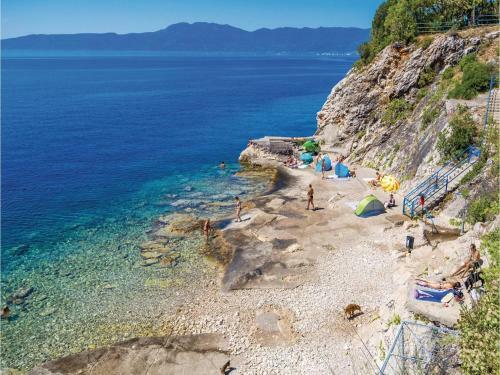 Five-bedroom Holiday Home In Kostrena
