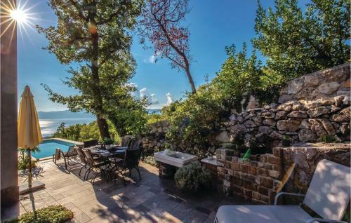 Five-bedroom Holiday Home In Kostrena