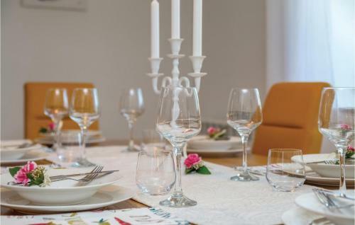 Three-bedroom Holiday Home In Kraljevica