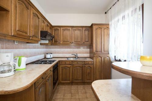 Two-bedroom Apartment In Krk/insel Krk 12744