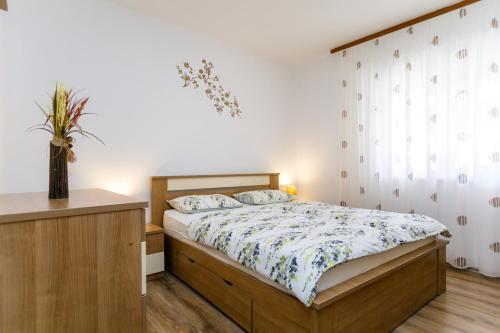 Apartment In Krk/insel Krk 14324
