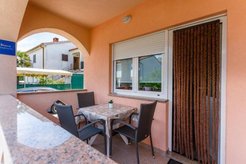 Apartment In Krk/insel Krk 14324