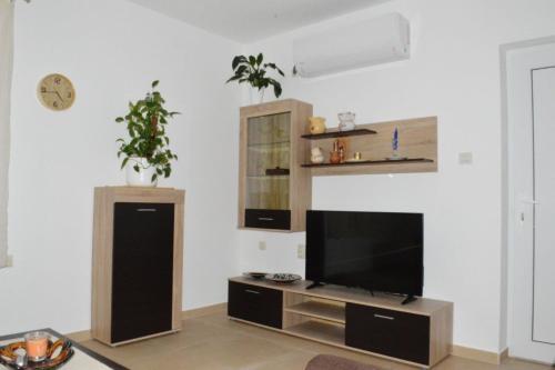 Apartment In Krk/insel Krk 31054
