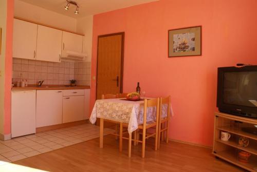 Apartment In Krk/insel Krk 14345