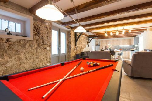 Holiday Home Veli Dvor