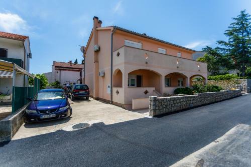 Apartment Snjezana