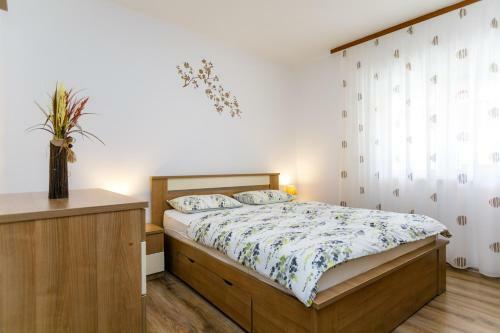 Apartment Snjezana