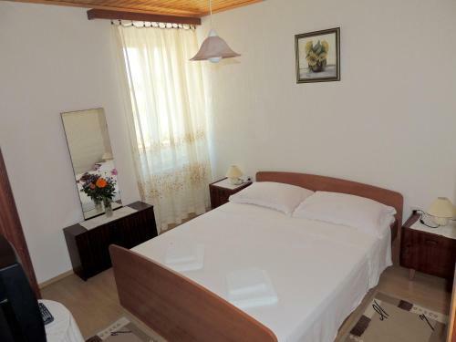 Apartments Milena