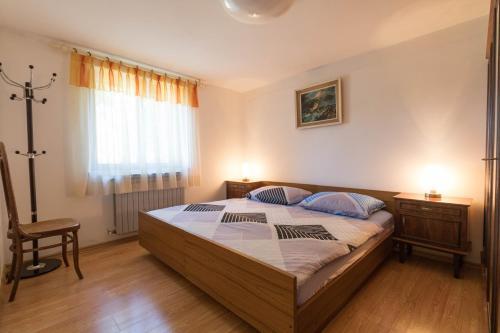 Apartment In Krsan 8861