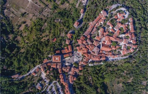 Holiday Home With Pool In Krsan