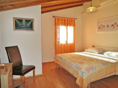 Holiday Home Rotonda (lbn304)