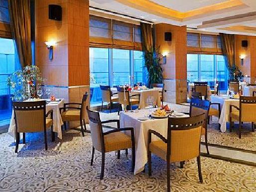 Hotel Crown Plaza, Izmir