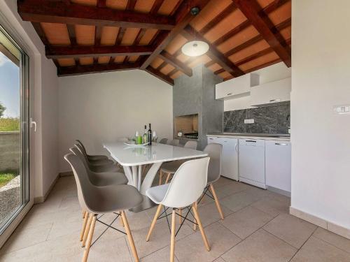 Villa Istria Queen