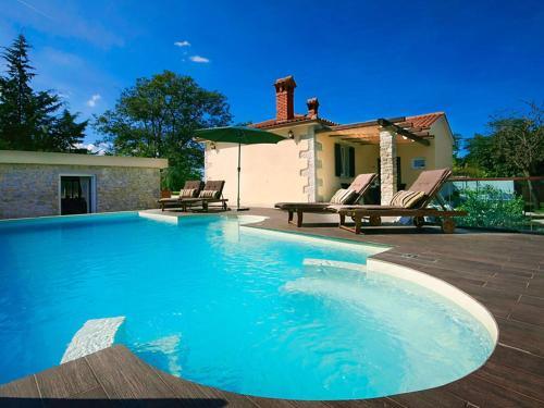 Villa Amneris