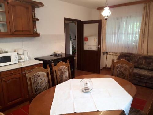 Holiday House With A Parking Space Poljanak (plitvice) - 15340