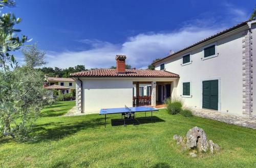 Villa Moceni