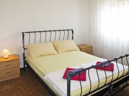 Holiday Home Ana (mdn148)