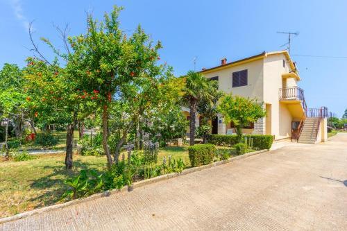 Apartment Busletta