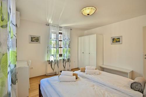 Luxury Stone Villa Zanelli