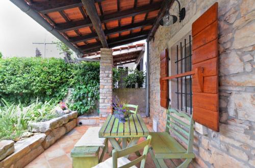 House Adriana 1715
