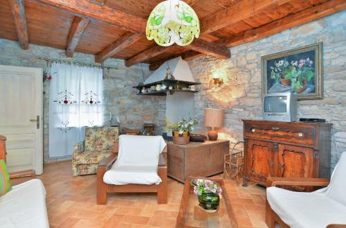 House Adriana 1715