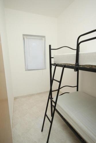 Apartment Liznjan 7240c