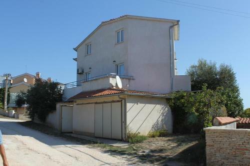 Apartment Liznjan 7240c