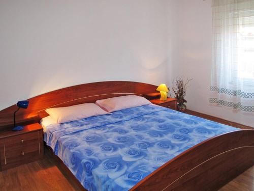 Apartment Kristina (mdn164)