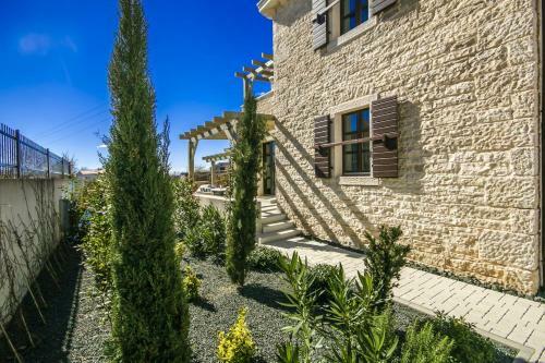 Stone Villa Zegna