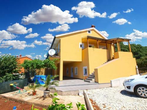 House Loborika 1411