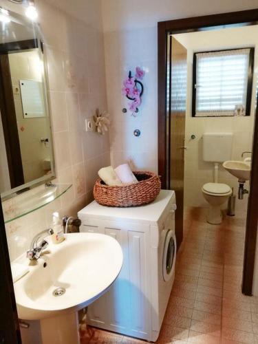 Apartment Lokva Rogoznica 4821a