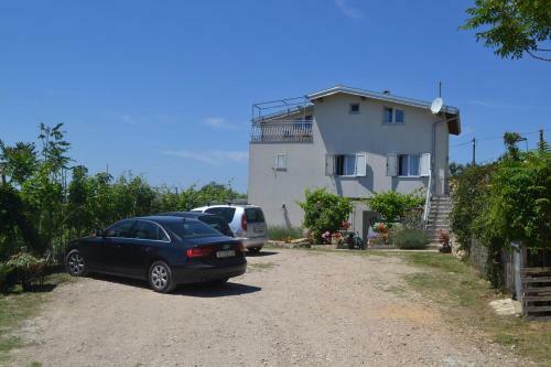 Apartment Lopar 14070b