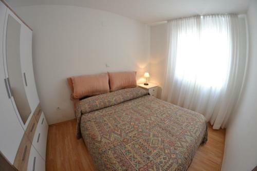 Apartment Lopar 14070a
