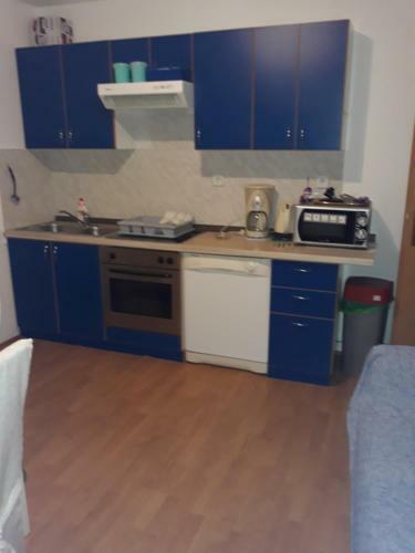 Apartments Sindi