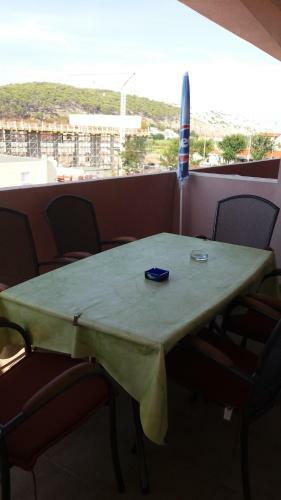 Apartments Sindi