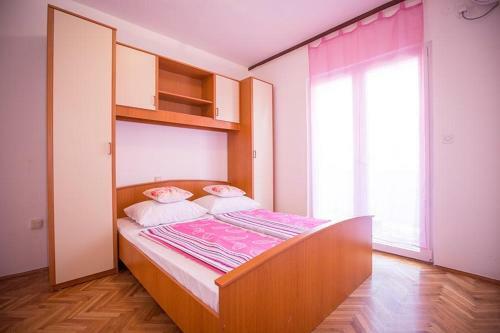 Apartments Lopar (4360)