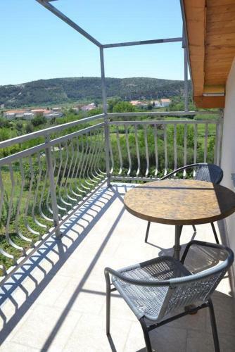 Apartments With A Parking Space Lopar (rab) - 14070
