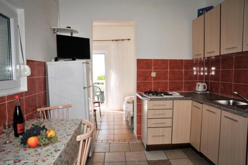 Apartmenthouse Lopar (4229)