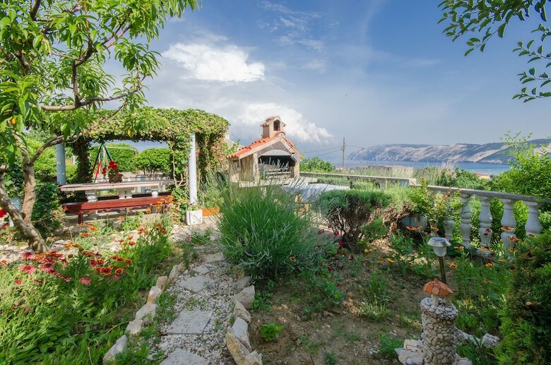 Apartment Stojna