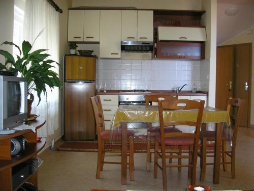Apartments With A Parking Space Opric (opatija) - 14349