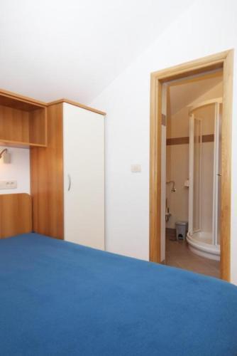Apartment Lumbarda 9304c
