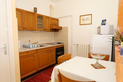 Apartamentos Studio Lumbarda 9305a