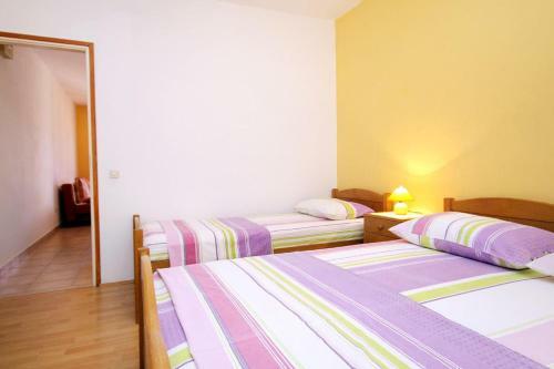 Apartment Lumbarda 4353d