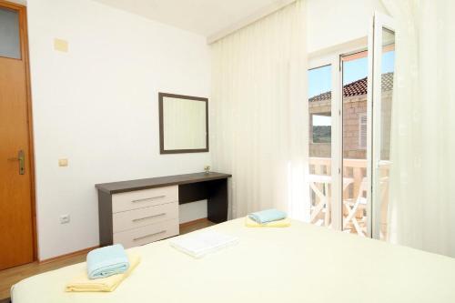 Apartments By The Sea Lumbarda (korcula) - 9300