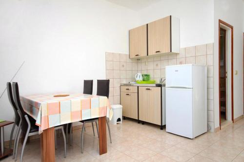 Apartments By The Sea Lumbarda (korcula) - 9302