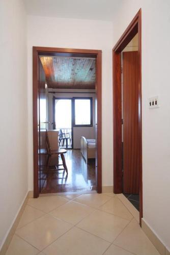 Apartments By The Sea Lumbarda (korcula) - 9236