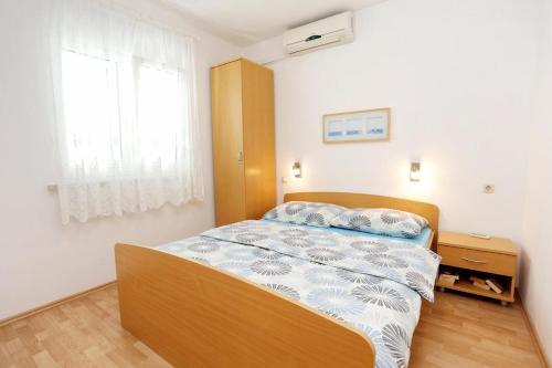 Apartment Lumbarda 4393b