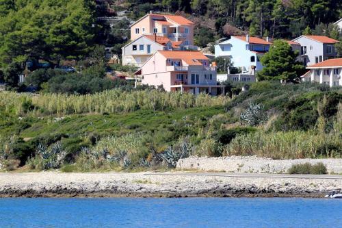 Apartment Lumbarda 4353a